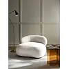 Designová světlá pohovka